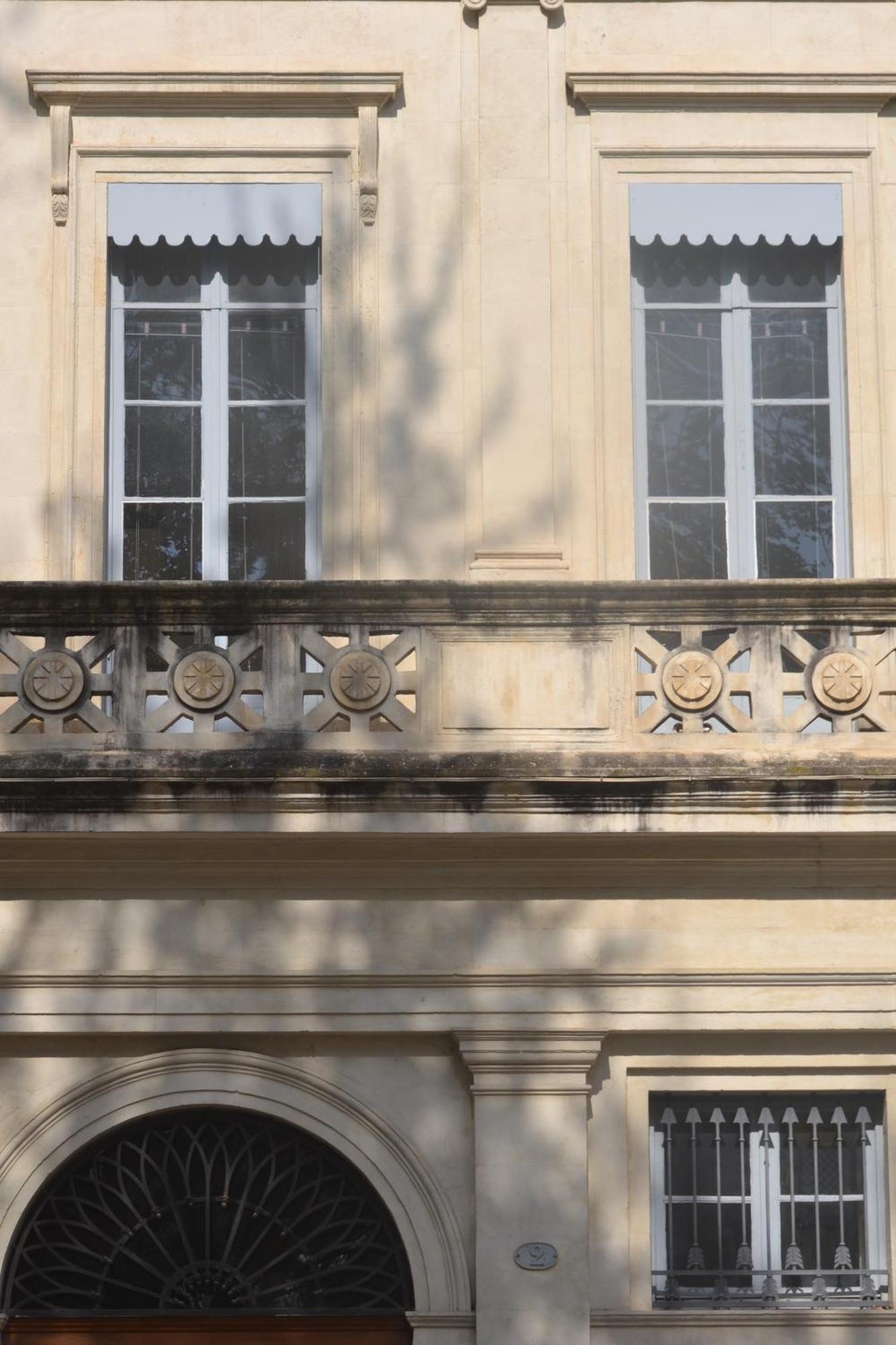 Hotel Concorde Nimes Exterior foto